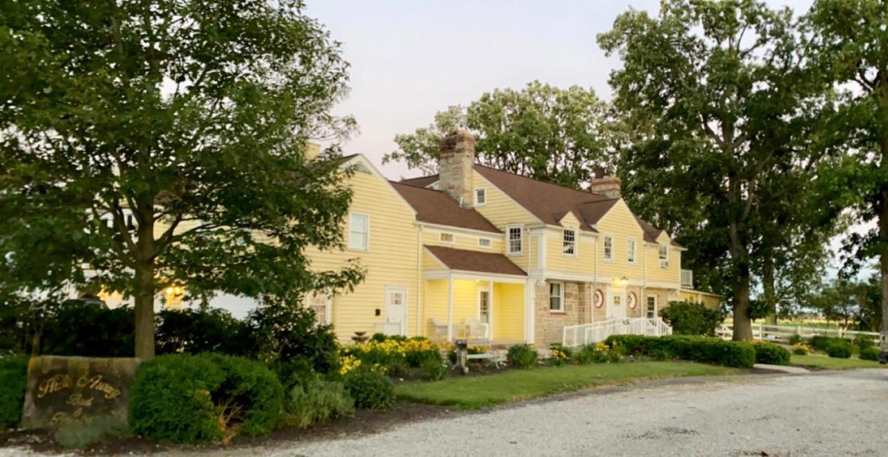 Hideaway Country Inn Bucyrus Exterior photo